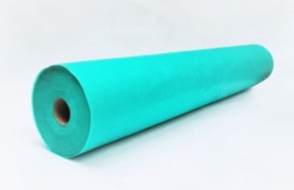 Нетканий рулон 80х500м 0,15г зелений