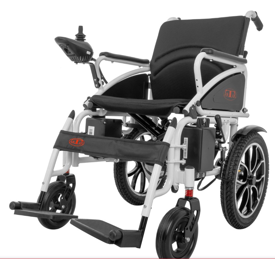 Інвалідний візок з електроприводом AT52304
